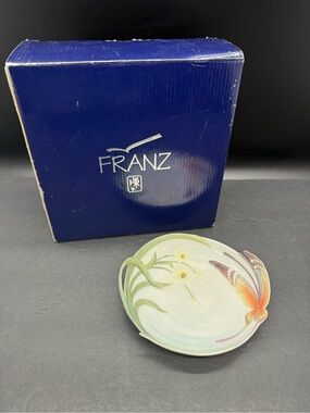 Franz Porcelain Papillon Butterfly Dessert Plate w/ Box  FZ00229 ~ MINT